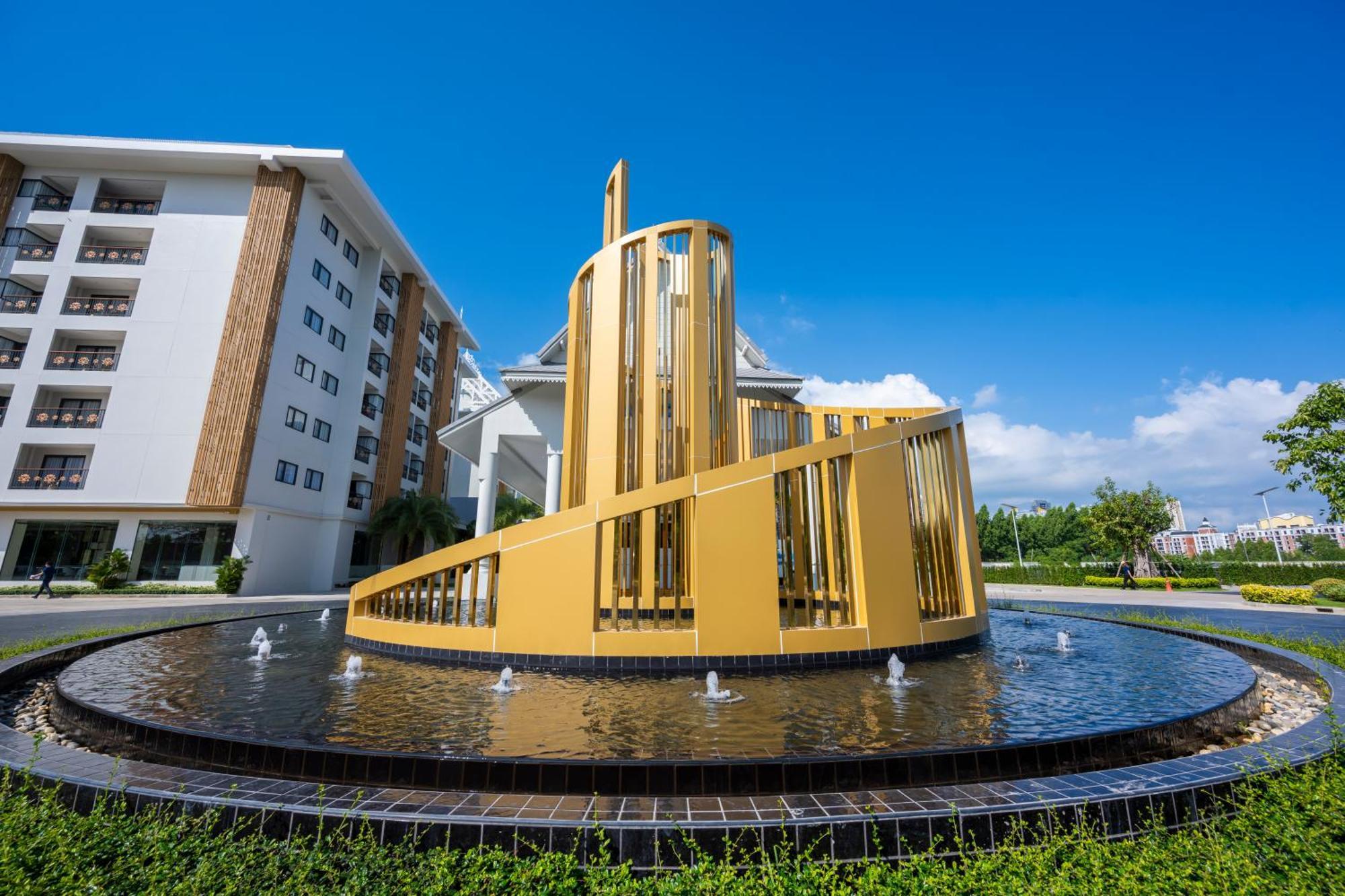 Hotel Wyndham Jomtien Pattaya Na Chom Thian Exterior foto
